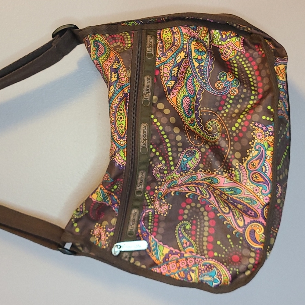 Lesportsac Crossbody Bag with Adjustable Strap and Paisley Pattern - Picture 2 of 5
